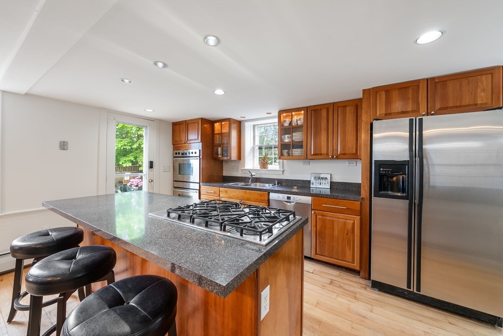 180 Federal Street Salem, MA 01970 - Photo 11 of 39