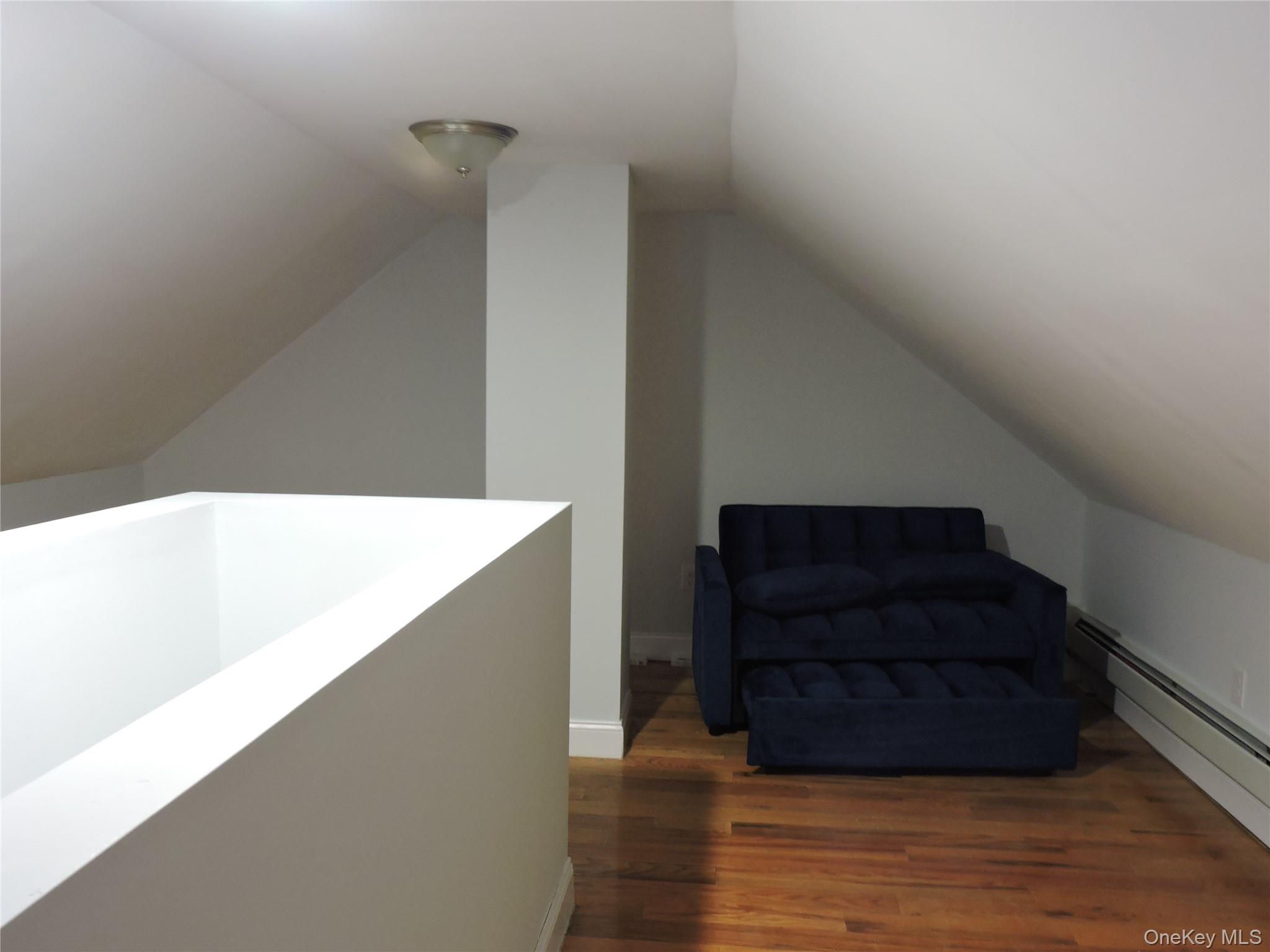 194-00 112th Road Queens, NY 11412 - Photo 17 of 17 a view of entryway