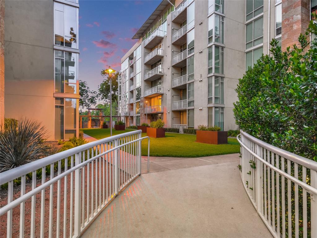 1600 Barton Springs Road, Unit 4306 Austin, TX 78704 - Photo 24 of 29