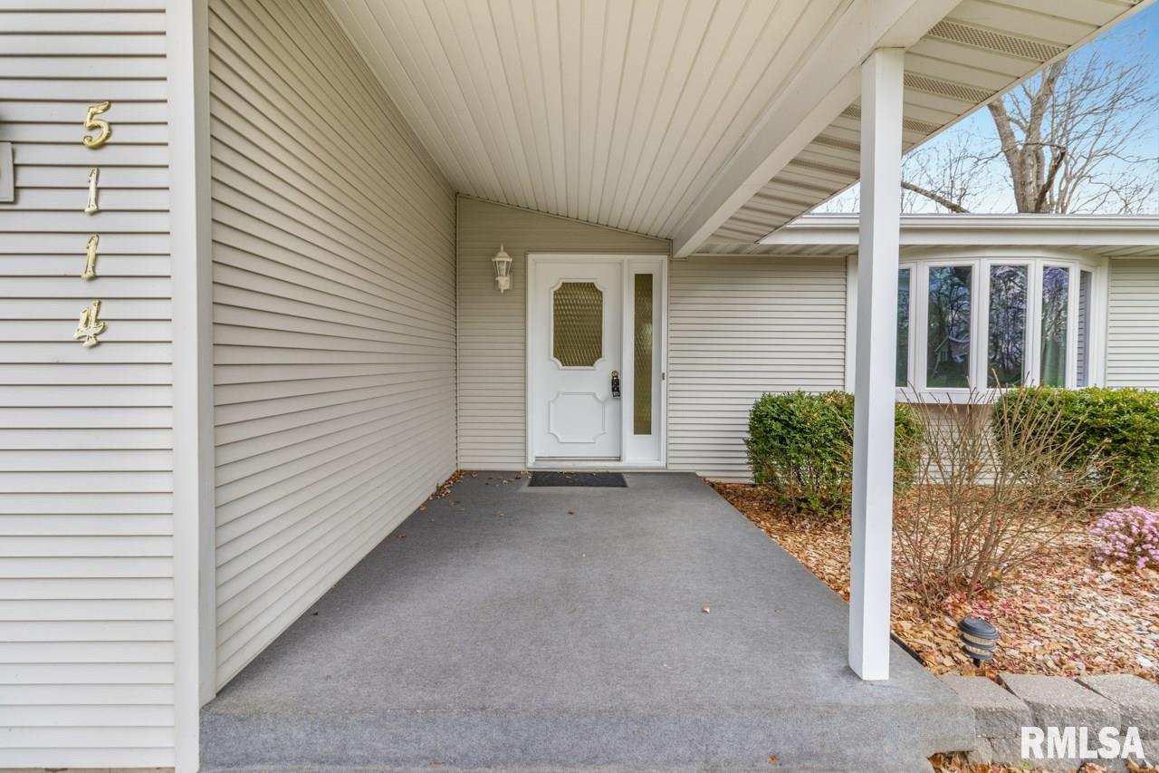5114 South Chesterfield Court Mapleton, IL 61547 - Photo 4 of 37