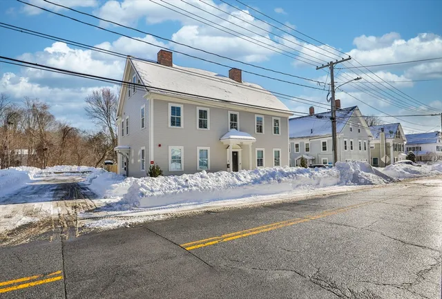 $669,000 | 101 Market Street, Unit B, Amesbury, MA 01913