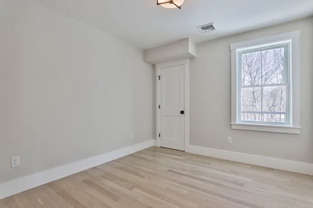 $669,000 | 101 Market Street, Unit B, Amesbury, MA 01913