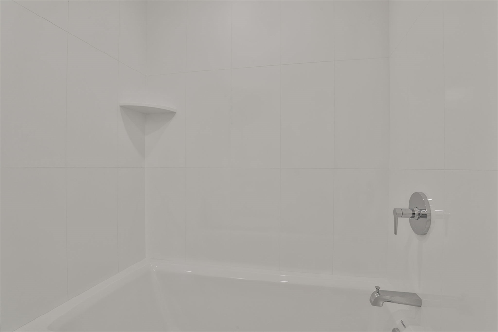 101 Market Street, Unit B Amesbury, MA 01913 - Photo 20 of 30