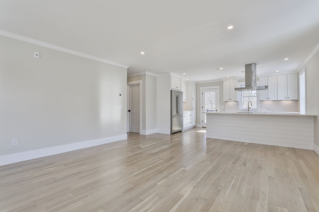 101 Market Street, Unit B Amesbury, MA 01913 - Photo 9 of 30