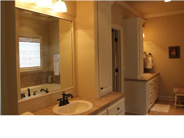 109 Copper Ridge Court Madison, MS 39110 - Photo 18 of 29 Another View of beautiful millwork