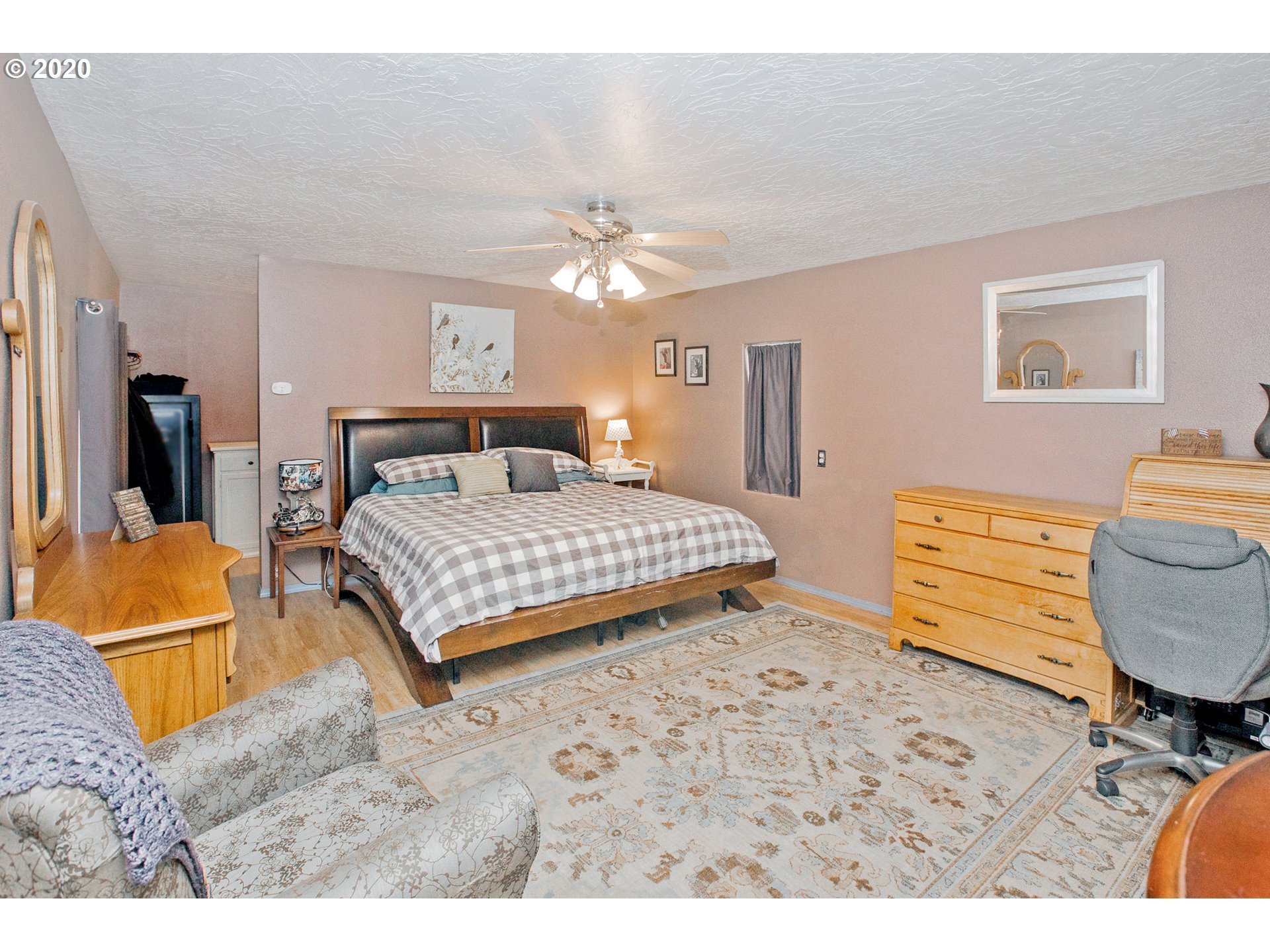 360 River Loop 2 Eugene, OR 97404 - Photo 22 of 30 Gallery Image 22