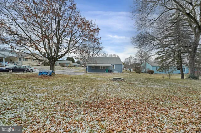 $279,900 | 147 Sunset Avenue, Pleasant Gap, PA 16823