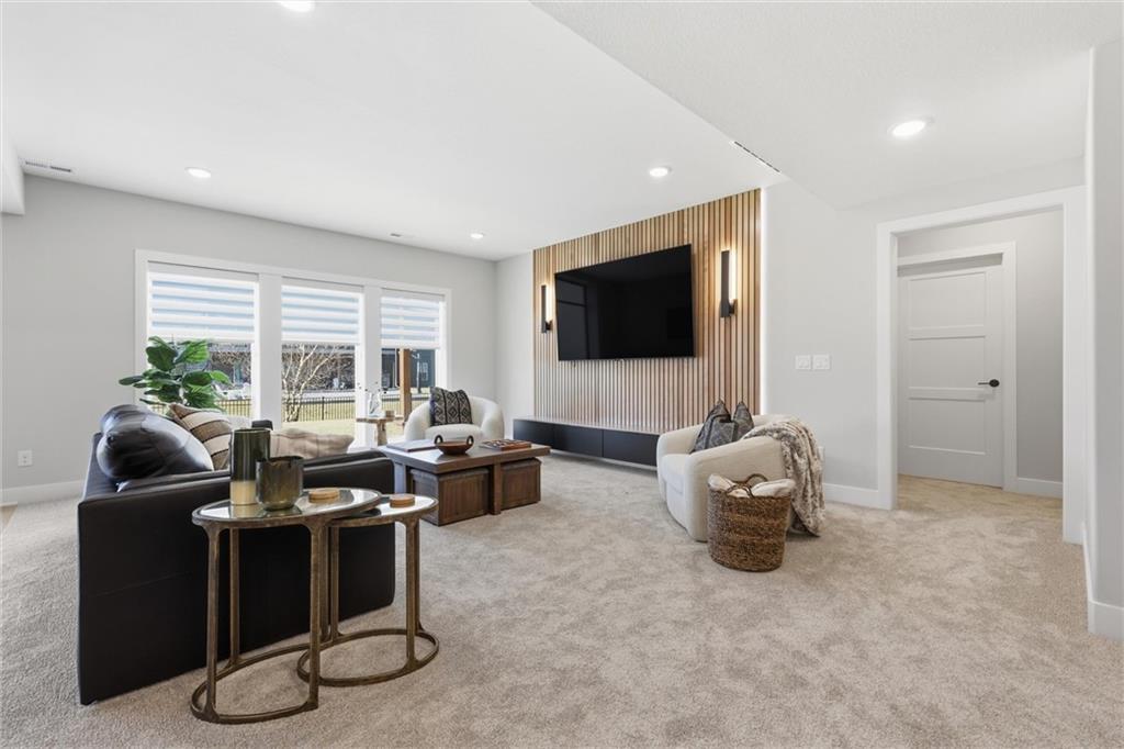 4714 Sienna Ridge Riverside, MO 64150 - Photo 27 of 38