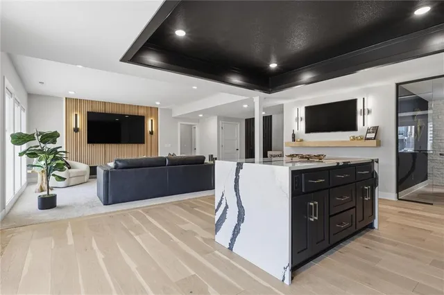 $939,900 | 4714 Sienna Ridge, Riverside, MO 64150