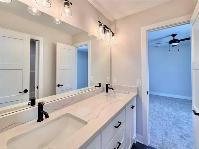 $939,900 | 4714 Sienna Ridge, Riverside, MO 64150