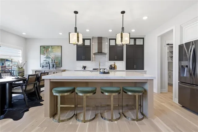 $939,900 | 4714 Sienna Ridge, Riverside, MO 64150