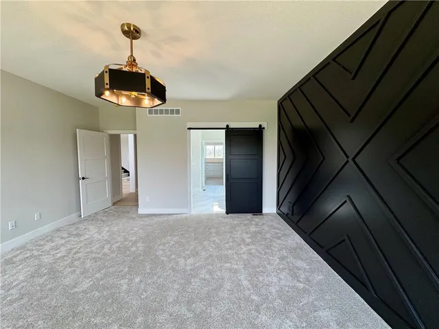 $939,900 | 4714 Sienna Ridge, Riverside, MO 64150