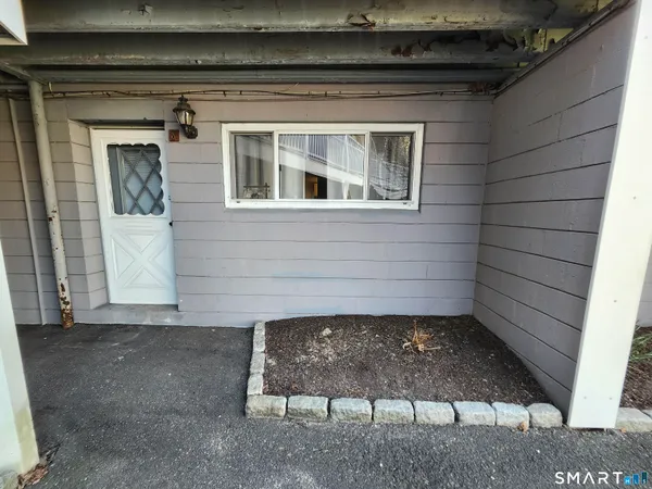 $2,500 | 4 Union Avenue, Unit 8, Norwalk, CT 06851
