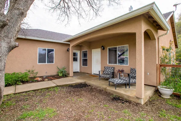 $335,000 | 39313 Squaw Valley Road, Squaw Valley, CA 93675