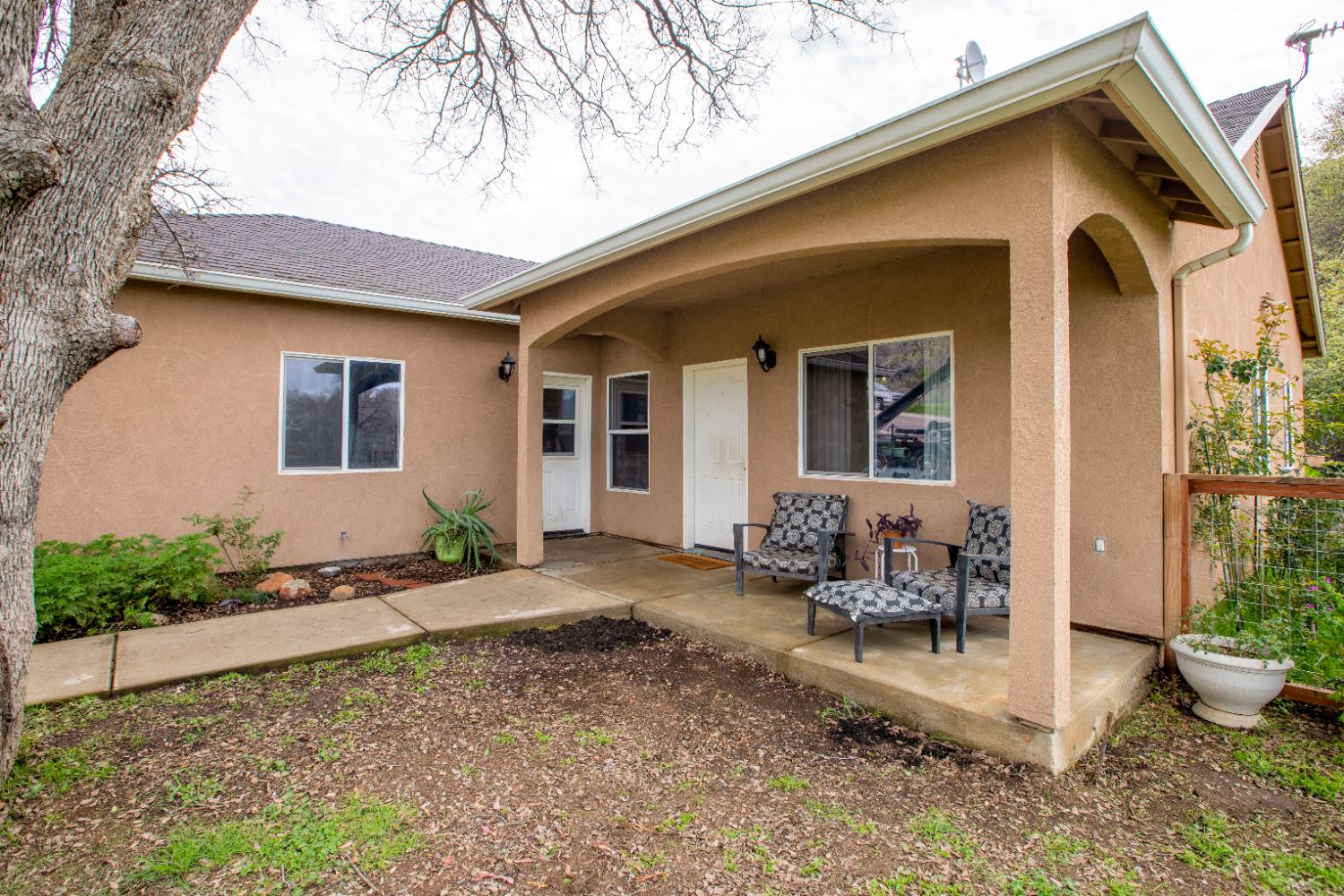 39313 Squaw Valley Road Squaw Valley, CA 93675 - Photo 27 of 38