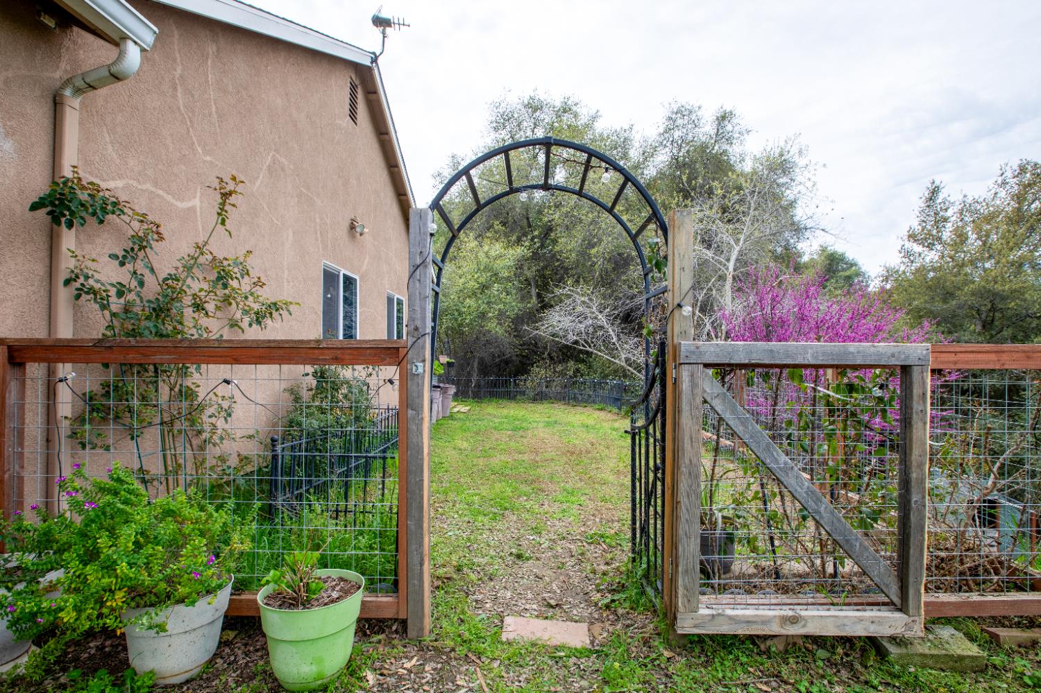 39313 Squaw Valley Road Squaw Valley, CA 93675 - Photo 28 of 38