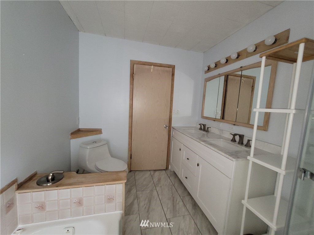 7808 Lewis River Road Ariel, WA 98603 - Photo 21 of 35 Gallery Image 21