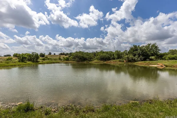 $695,000 | 120 Anderson Hill, Seguin, TX 78155