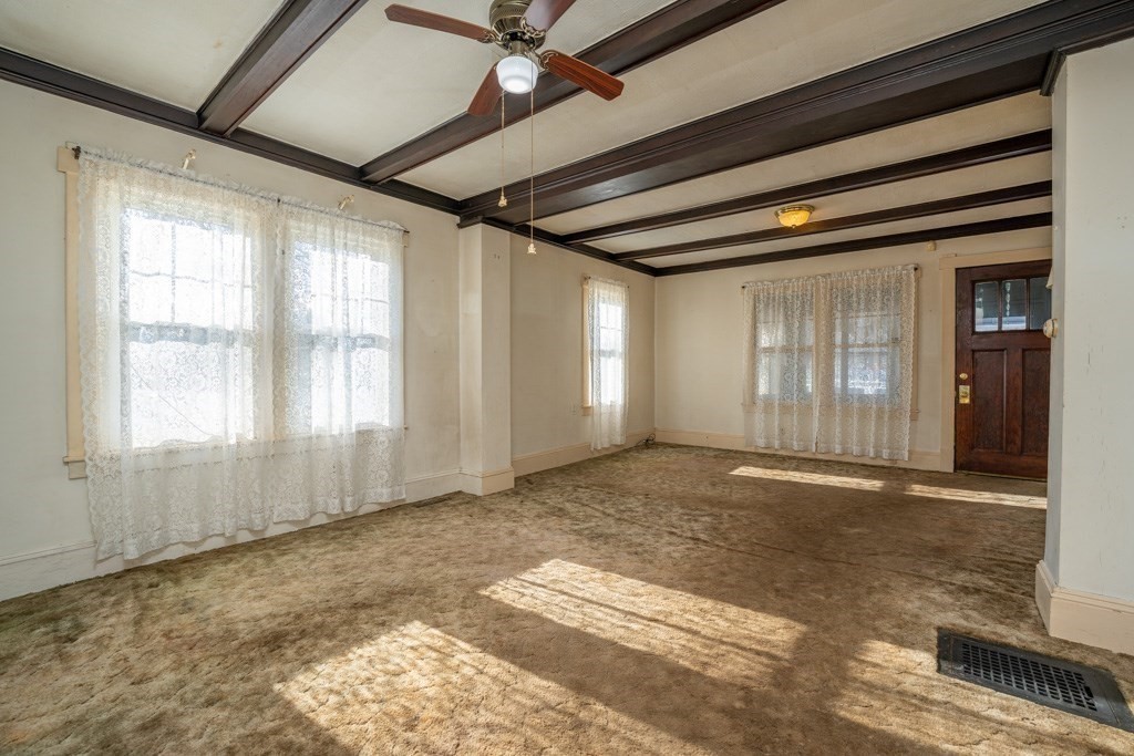 57 Hobson Street Springfield, MA 01109 - Photo 11 of 26