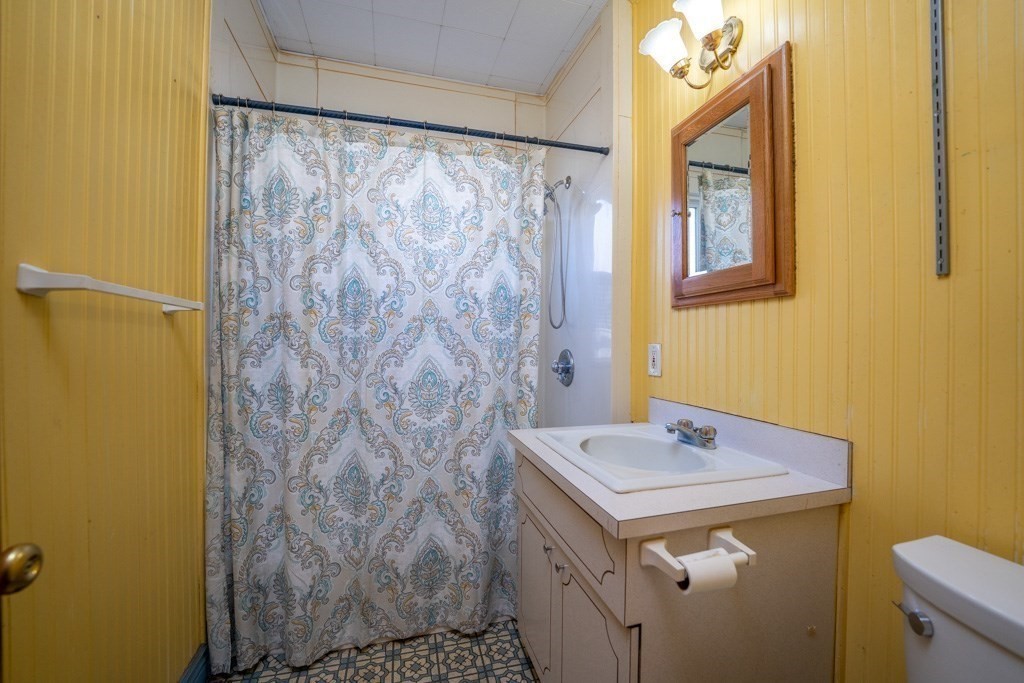 57 Hobson Street Springfield, MA 01109 - Photo 18 of 26