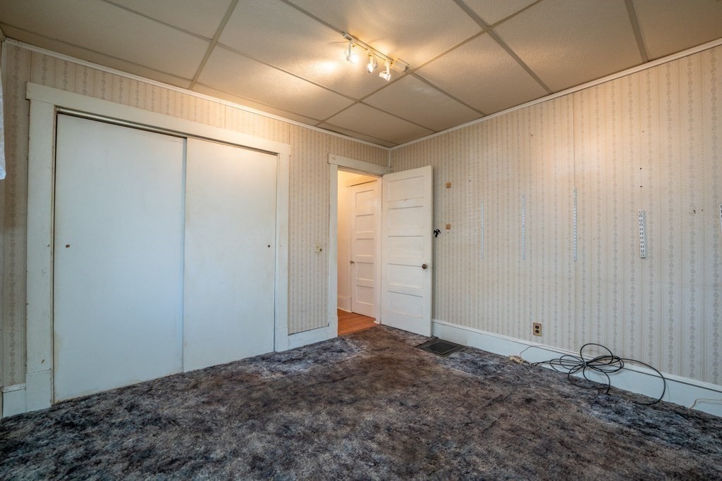 57 Hobson Street Springfield, MA 01109 - Photo 21 of 26