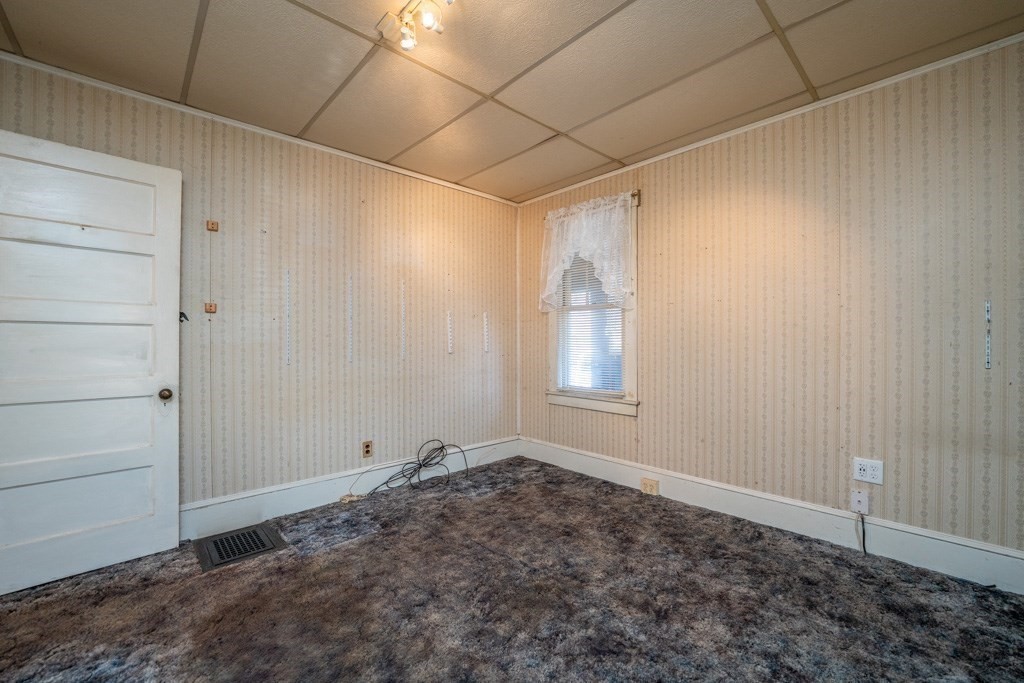 57 Hobson Street Springfield, MA 01109 - Photo 22 of 26