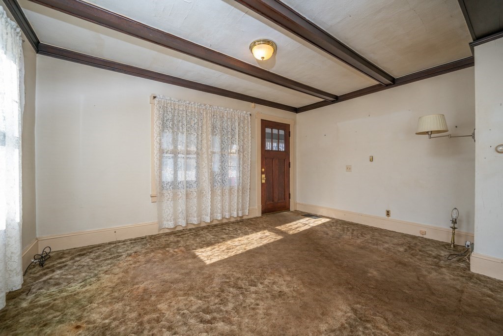 57 Hobson Street Springfield, MA 01109 - Photo 10 of 26