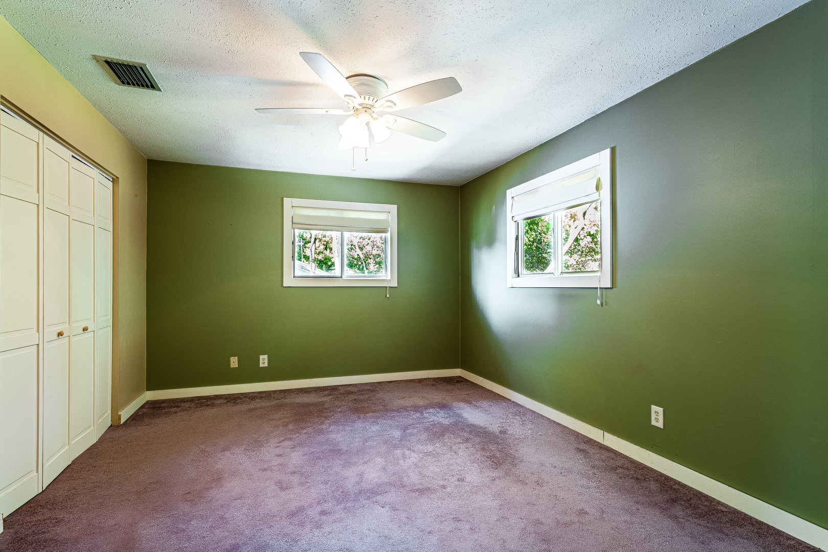 16176 Strawberry Road Morrison, IL 61270 - Photo 15 of 42 a view of room with window and ceiling fan