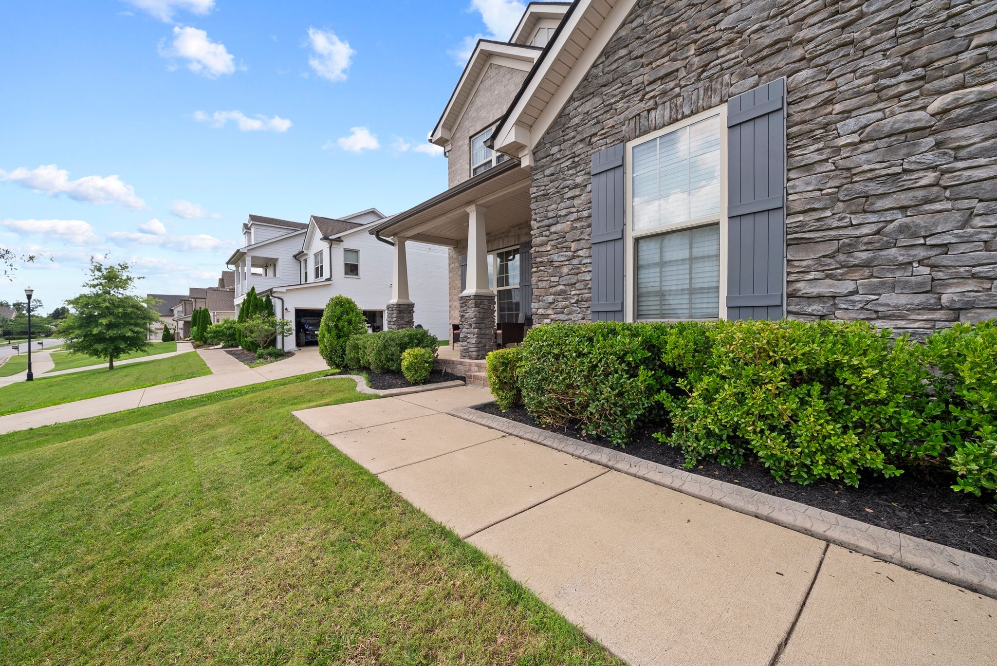 1028 Maleventum Way Spring Hill, TN 37174 - Photo 3 of 39