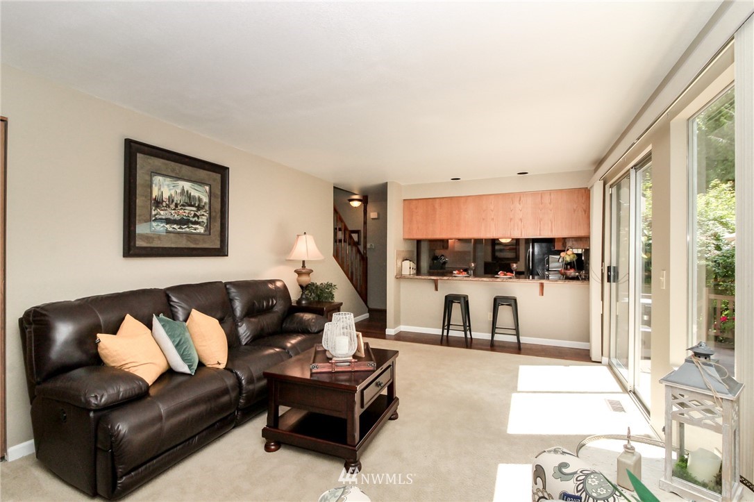 14031 Southeast 159th Place Renton, WA 98058 - Photo 9 of 21 Gallery Image 9