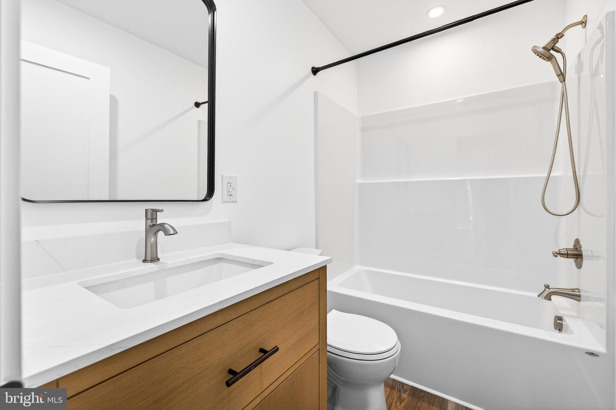 551 Park Road Stanley, VA 22851 - Photo 41 of 83 a bathroom with a sink a toilet and a bathtub