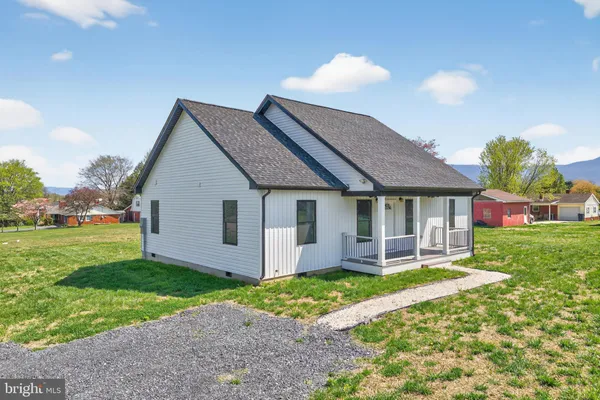 $335,000 | 551 Park Road, Stanley, VA 22851