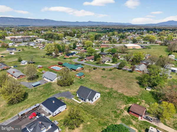 $335,000 | 551 Park Road, Stanley, VA 22851
