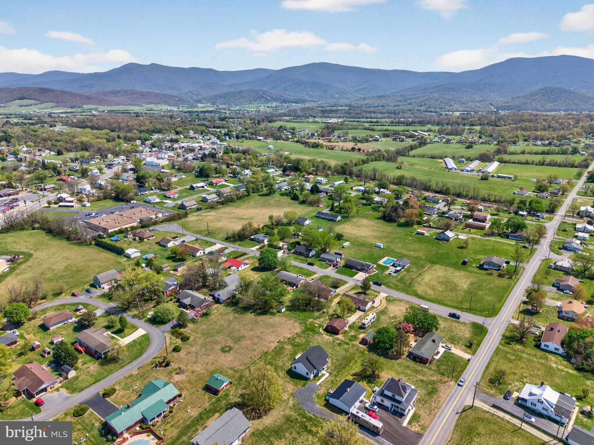 551 Park Road Stanley, VA 22851 - Photo 77 of 83 an aerial view of multiple house