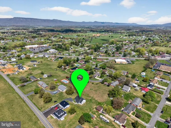 $335,000 | 551 Park Road, Stanley, VA 22851
