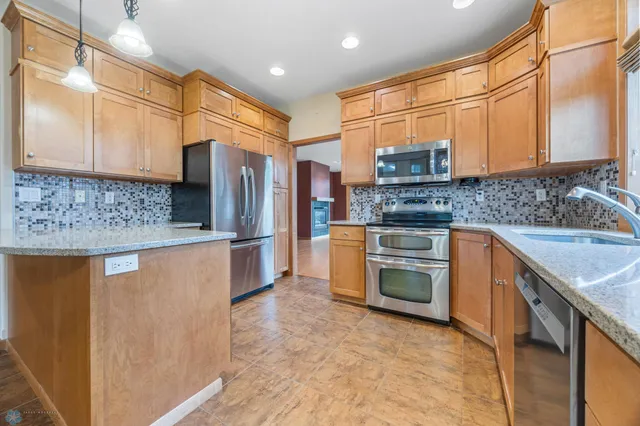 $390,000 | 326 44th Avenue South, Moorhead, MN 56560