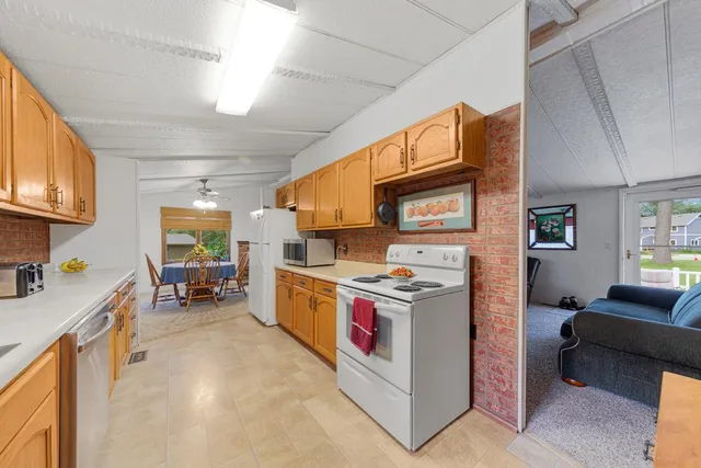 $315,000 | 18221 Roberds Lake Boulevard, Faribault, MN 55021