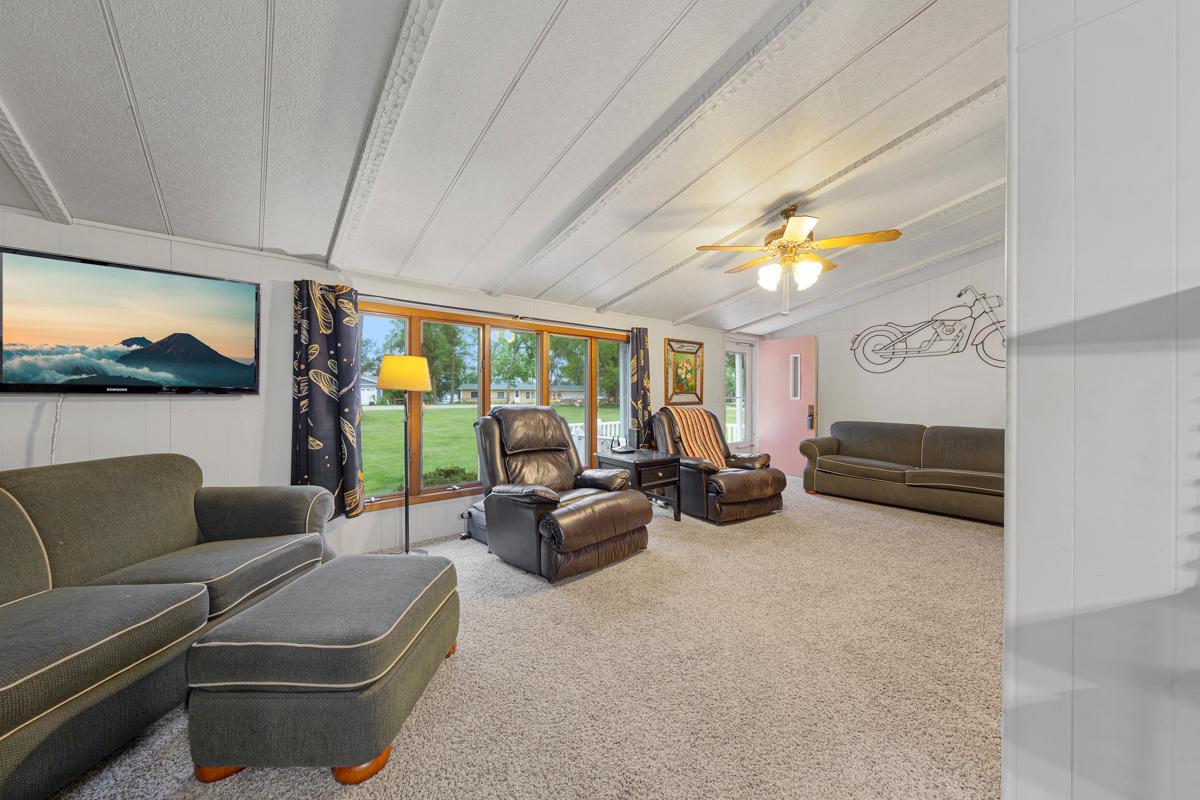 18221 Roberds Lake Boulevard Faribault, MN 55021 - Photo 21 of 46