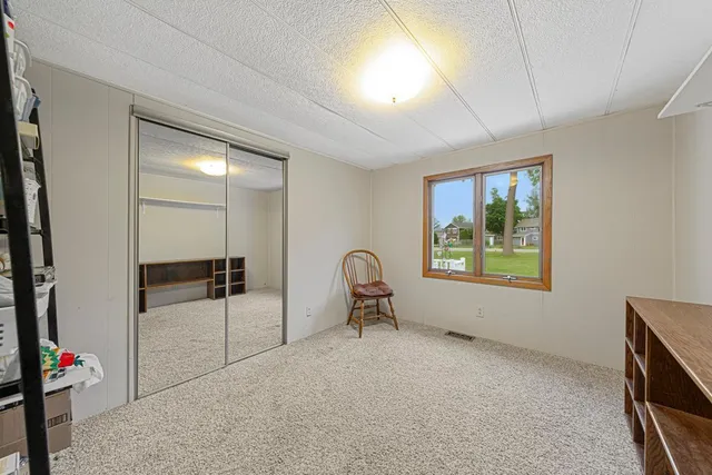 $315,000 | 18221 Roberds Lake Boulevard, Faribault, MN 55021