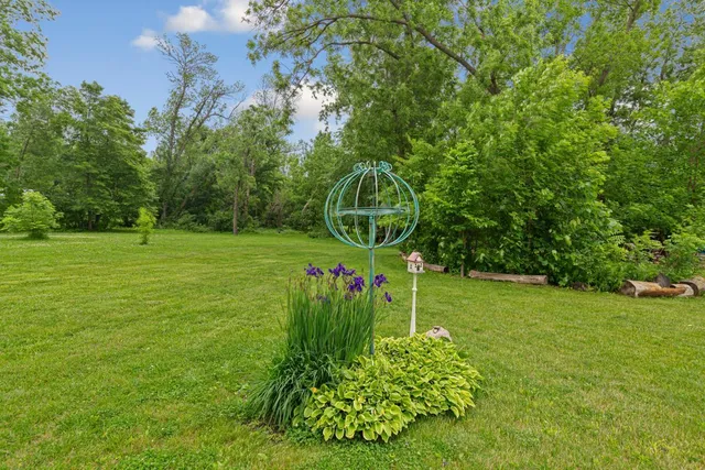 $315,000 | 18221 Roberds Lake Boulevard, Faribault, MN 55021