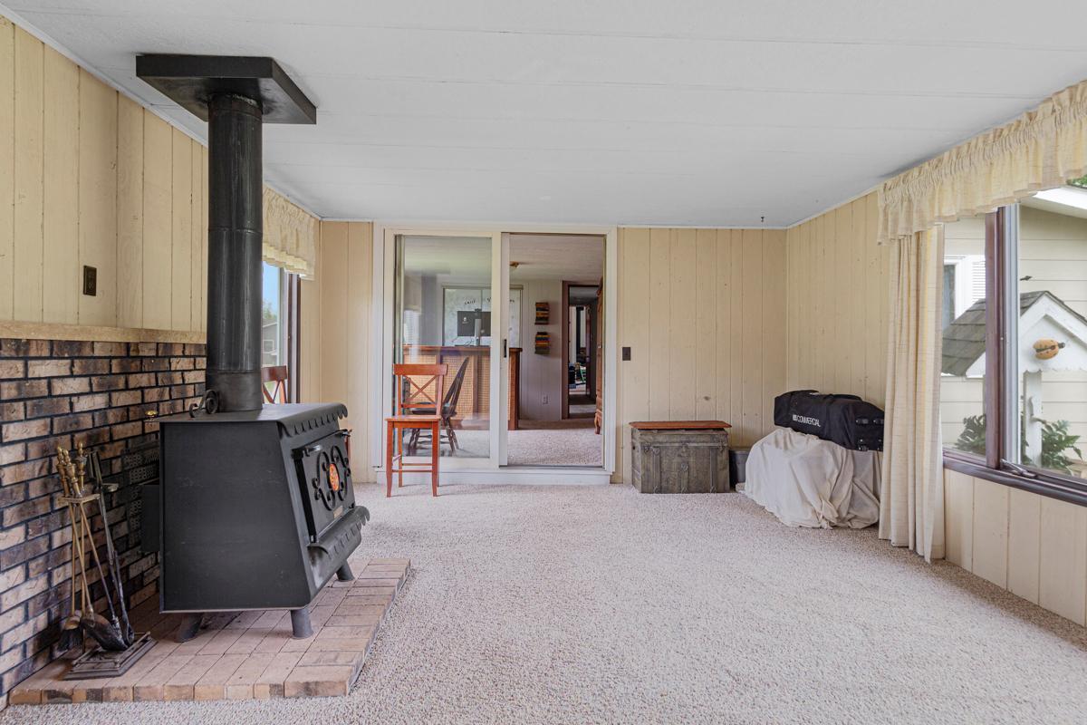 18221 Roberds Lake Boulevard Faribault, MN 55021 - Photo 8 of 46