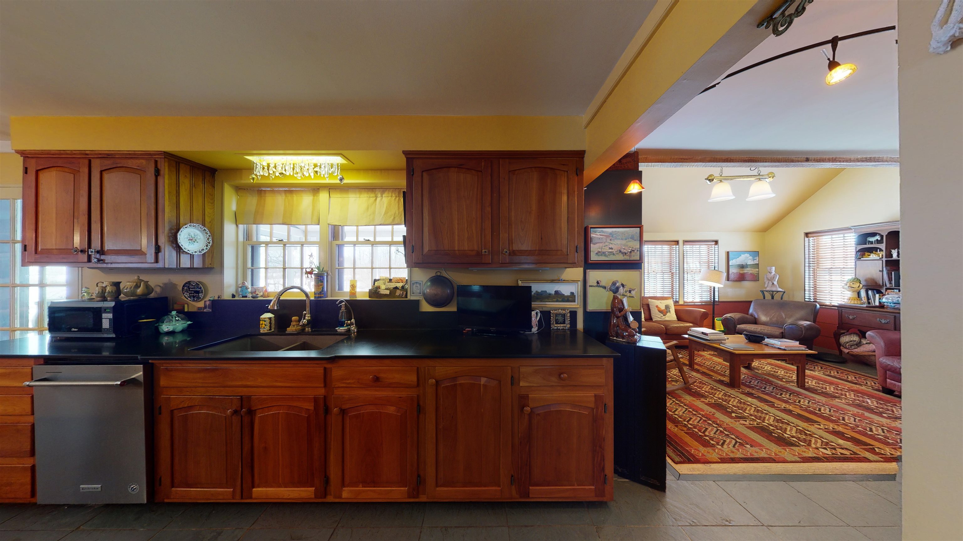 462 Monkton Road Ferrisburgh, VT 05491 - Photo 12 of 40 Gallery Image 12