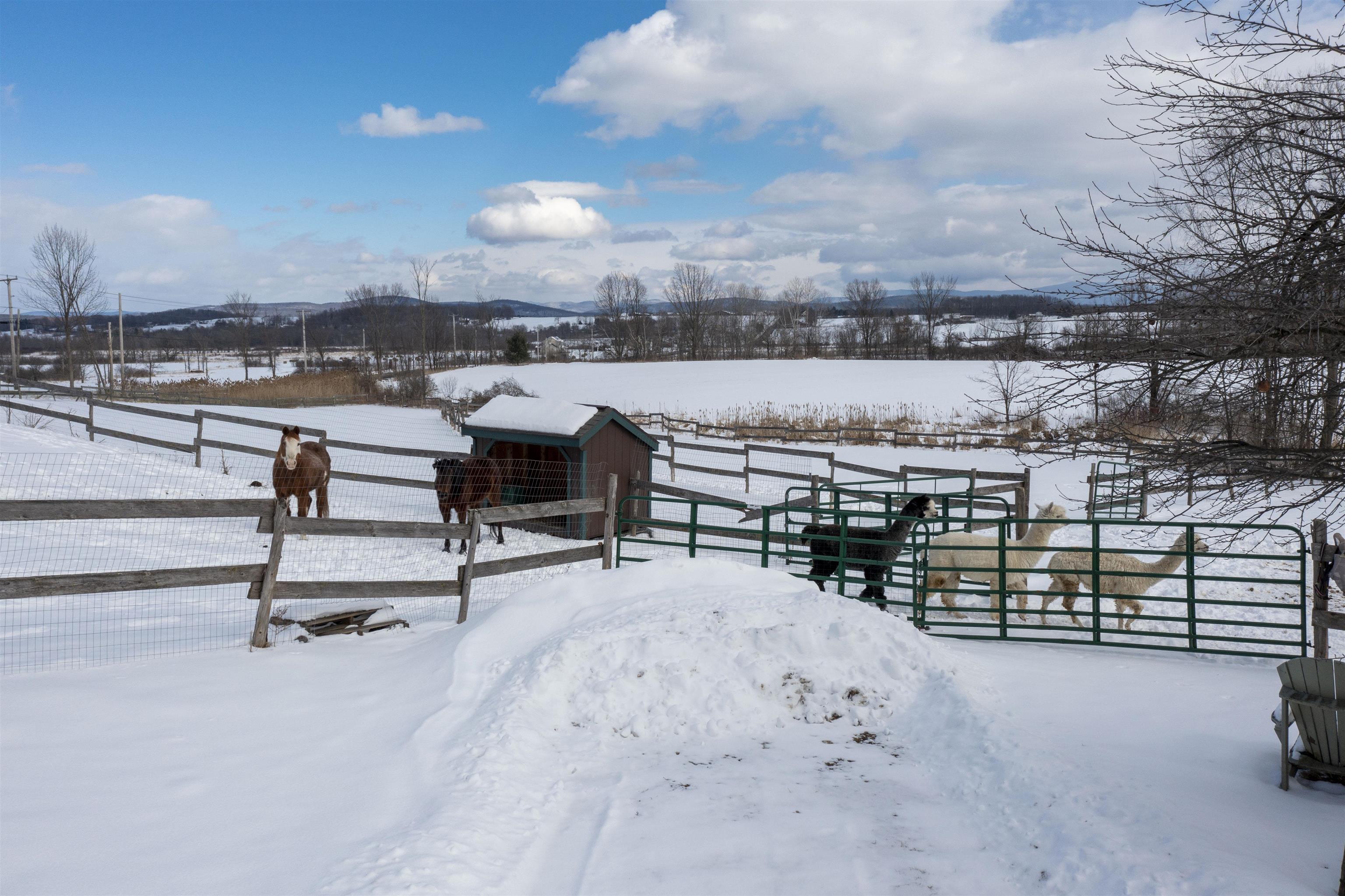 462 Monkton Road Ferrisburgh, VT 05491 - Photo 36 of 40 Gallery Image 36