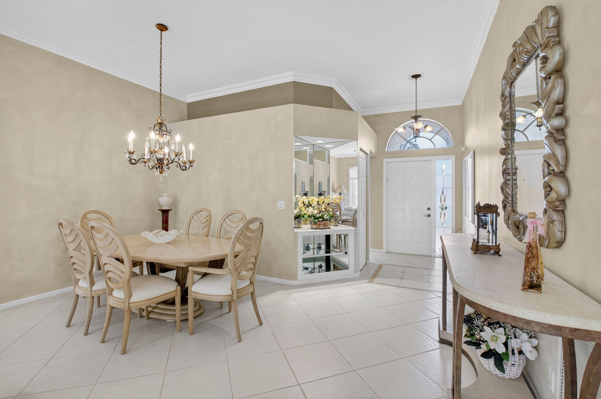 23449 Torre Circle Boca Raton, FL 33433 - Photo 5 of 40 5-web-or-mls-DSC_9132