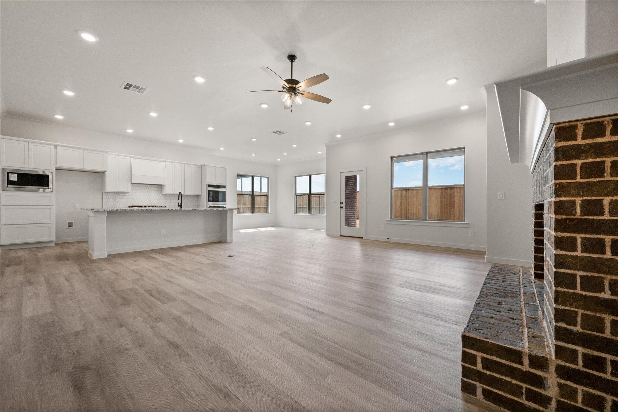 6926 53rd Street Lubbock, TX 79407 - Photo 4 of 23 23-6926 53rd_8245