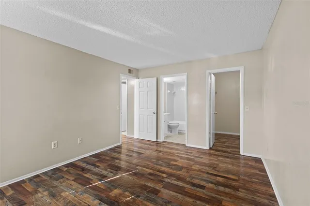 $1,500 | 14419 Hanging Moss Circle, Unit 101, Tampa, FL 33613