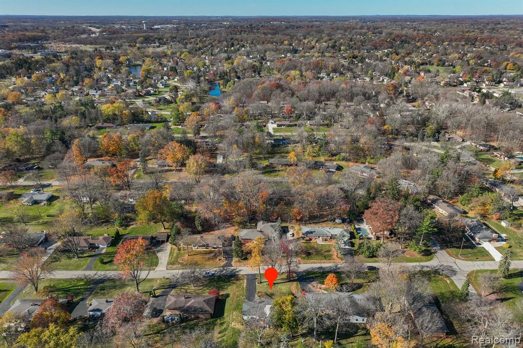 28424 Peppermill Road Farmington Hills, MI 48331 - Photo 27 of 29