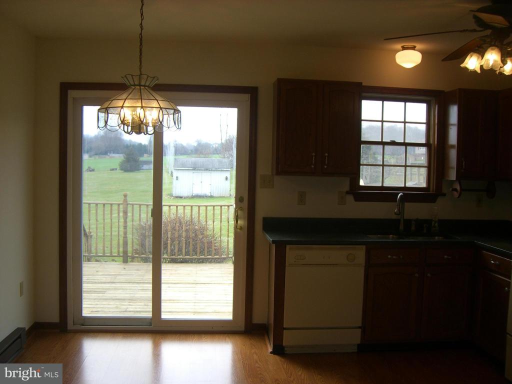 55 King Pen Road Nottingham, PA 19362 - Photo 5 of 12