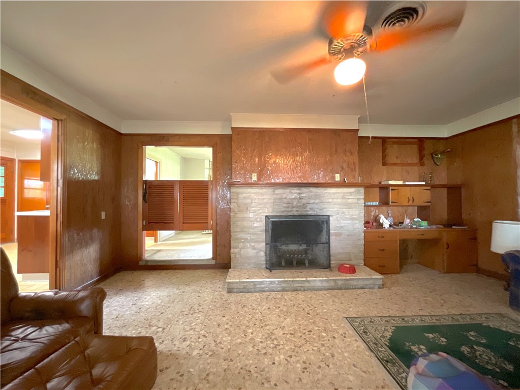 311 West Ward Street Refugio, TX 78377 - Photo 11 of 40