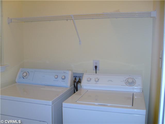 14342 Lookout Point Road, Unit N A Midlothian, VA 23112 - Photo 7 of 7 Laundry